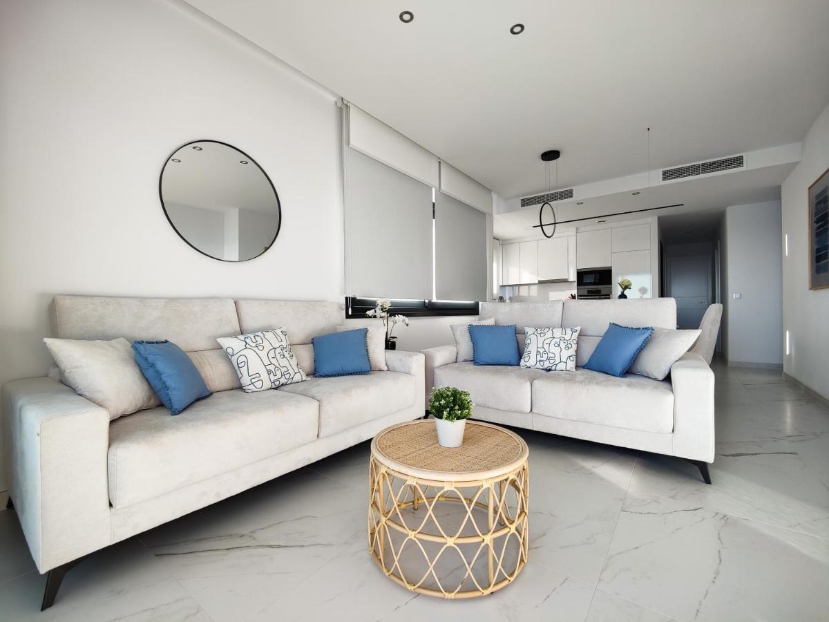 בנידורם Sunset Cliffs Sea & Sky Apartments מראה חיצוני תמונה