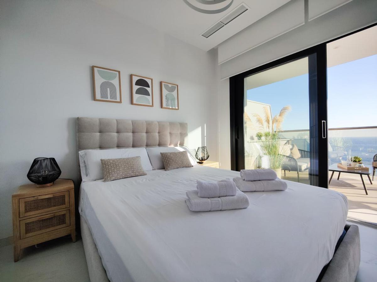 בנידורם Sunset Cliffs Sea & Sky Apartments מראה חיצוני תמונה