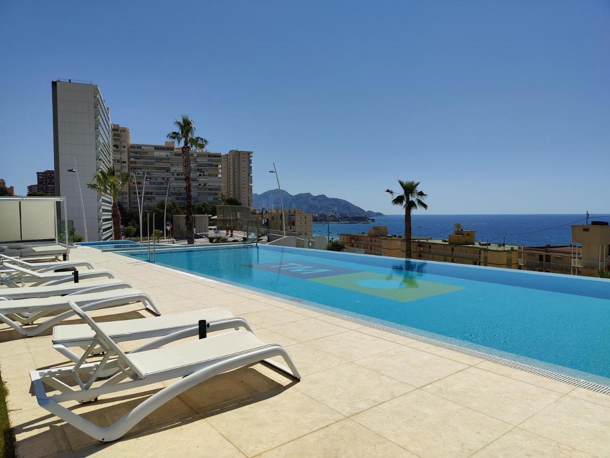 בנידורם Sunset Cliffs Sea & Sky Apartments מראה חיצוני תמונה