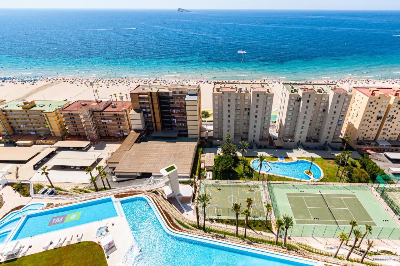 בנידורם Sunset Cliffs Sea & Sky Apartments מראה חיצוני תמונה